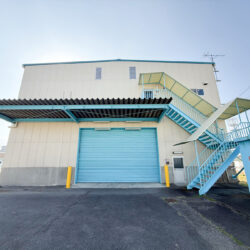 川之江町 貸倉庫